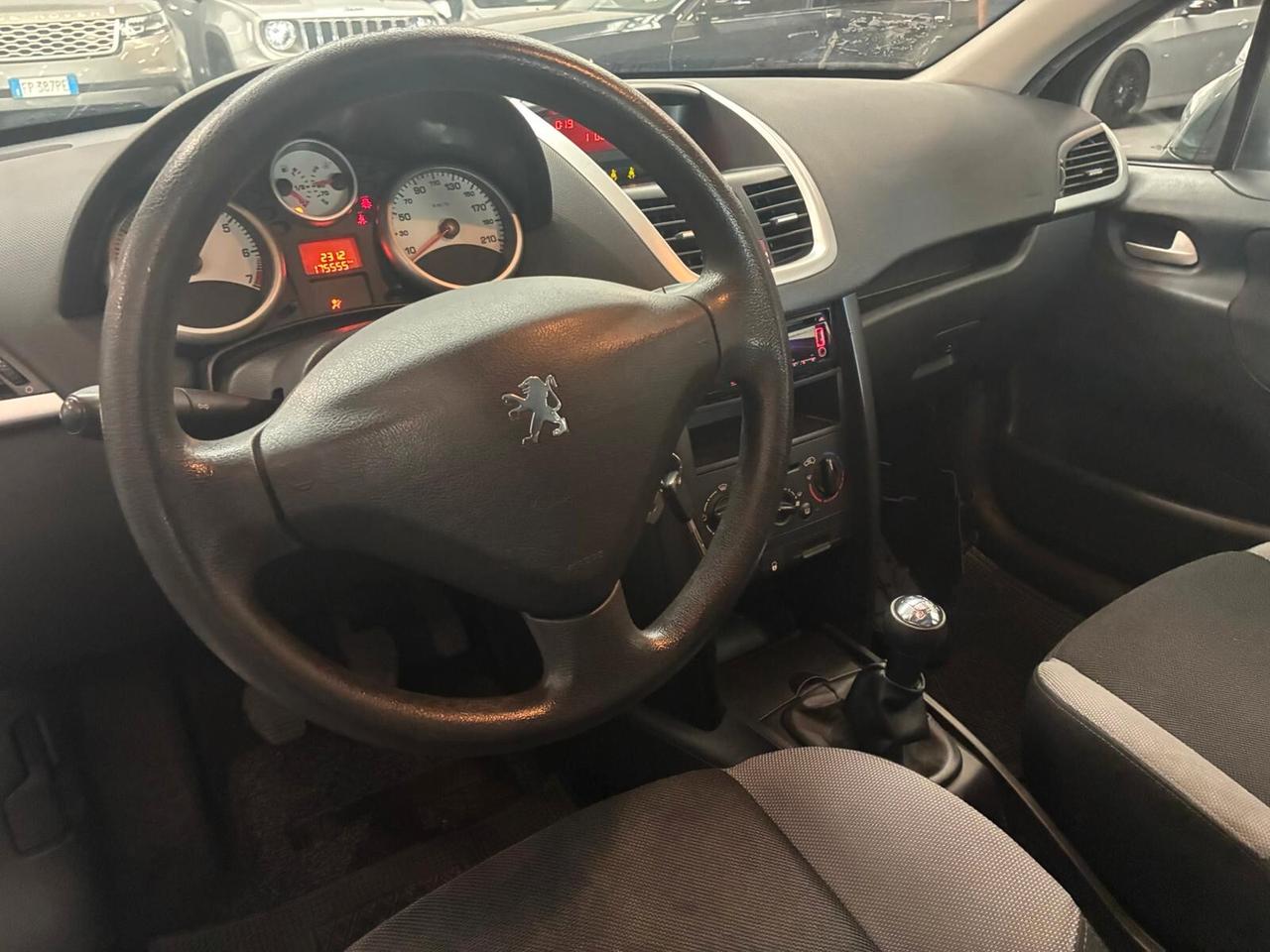 Peugeot 207 1.4 8V 75CV SW ONE Line
