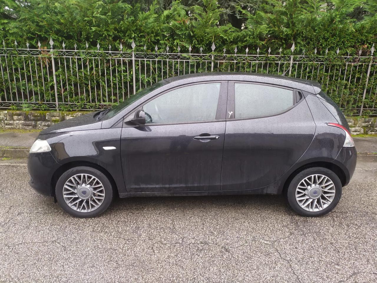 Lancia Ypsilon 1.2 69 CV 5p GPL Ecochic BOMBOLA NUOVA - 2014