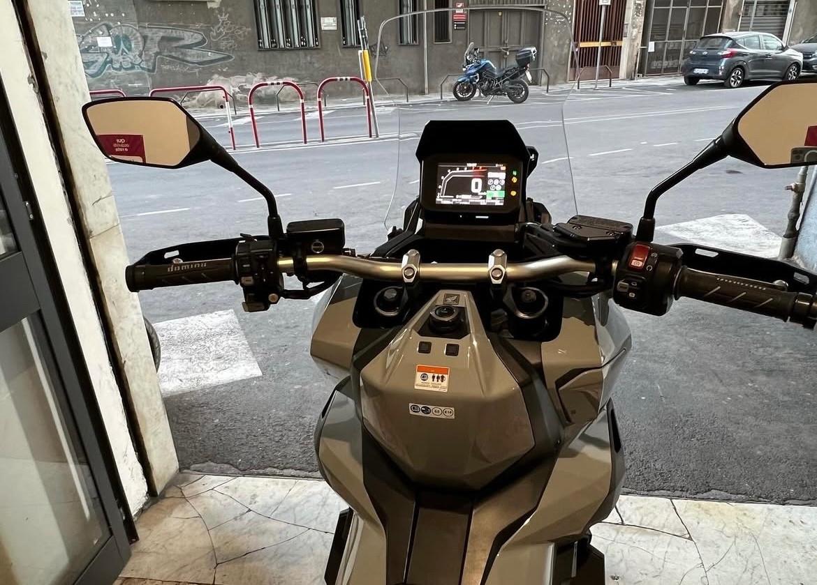 Honda X-ADV 750 XADV-750