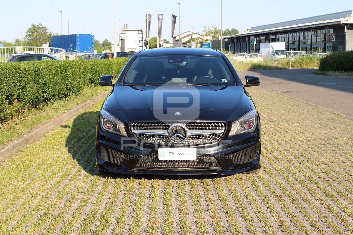 MERCEDES CLA 220 d Automatic Premium Dark Night