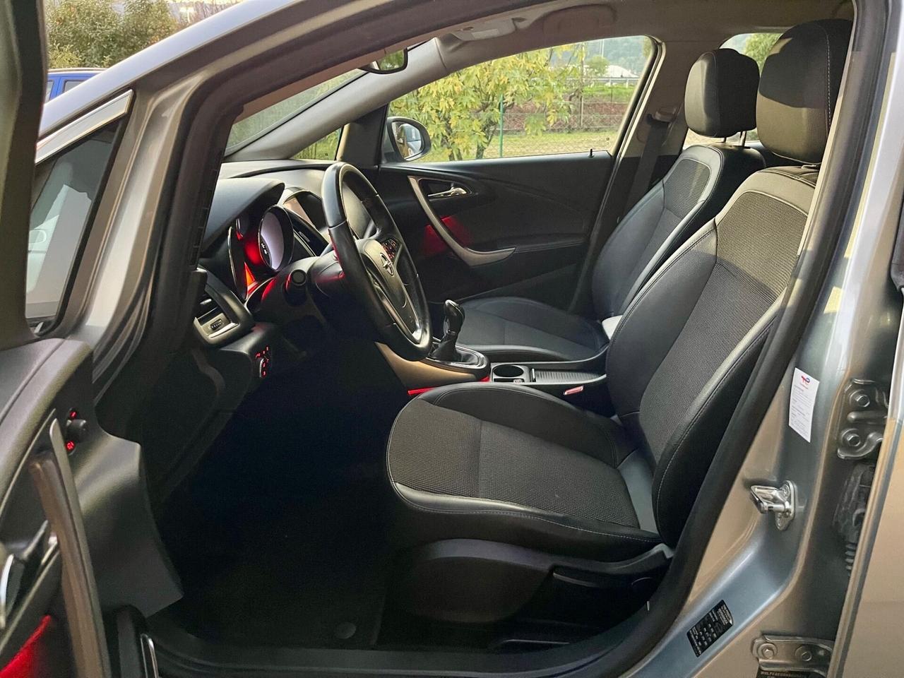 Opel Astra 1.7 CDTI 110CV Sports Tourer Cosmo