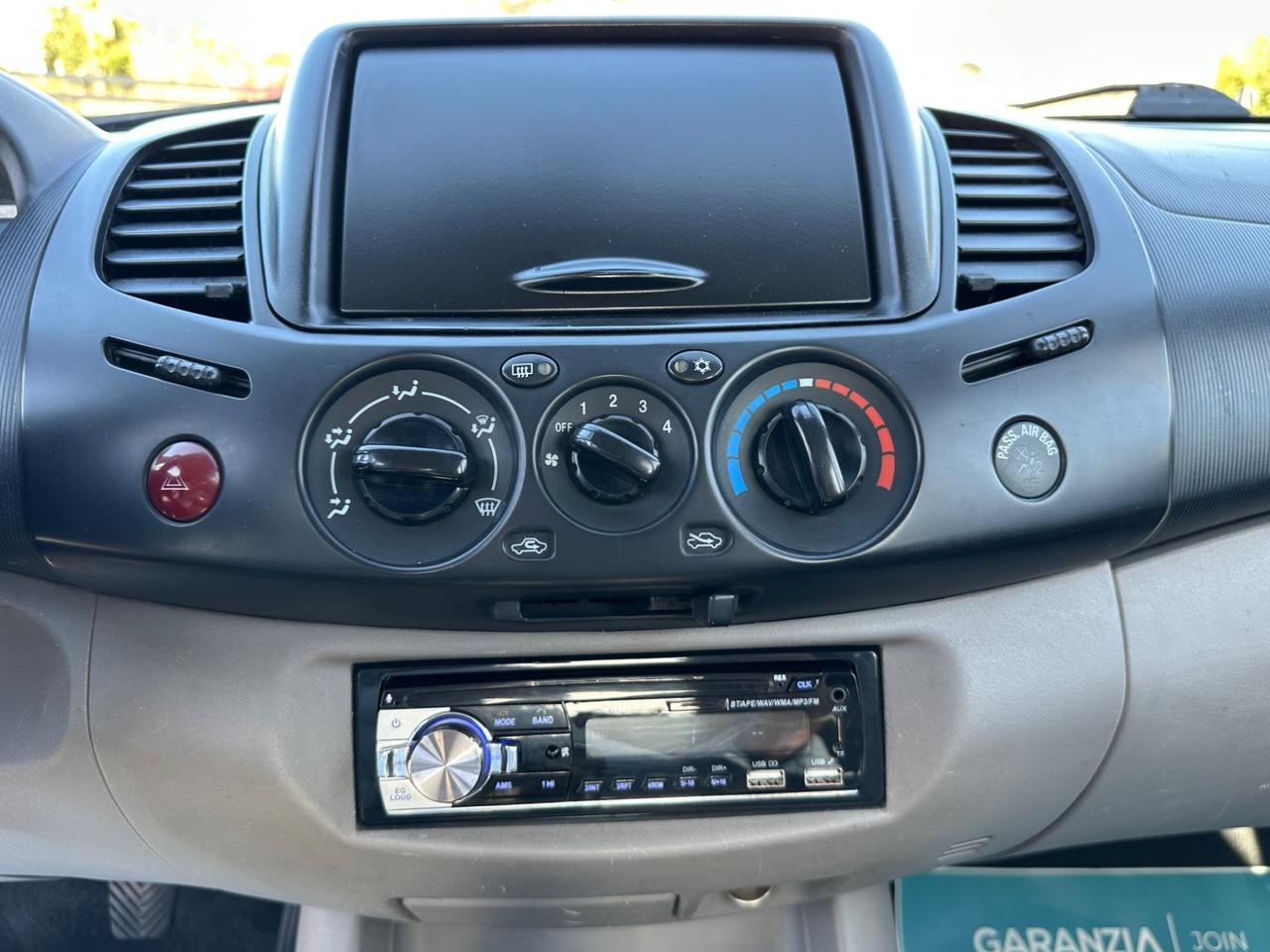 Mitsubishi L200 2.5 DI-D/136CV Double Cab Invite