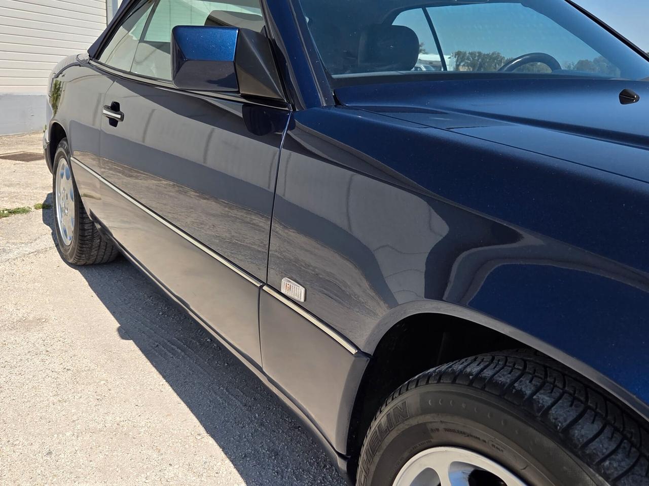 Mercedes-benz E 200 16V CABRIO A124