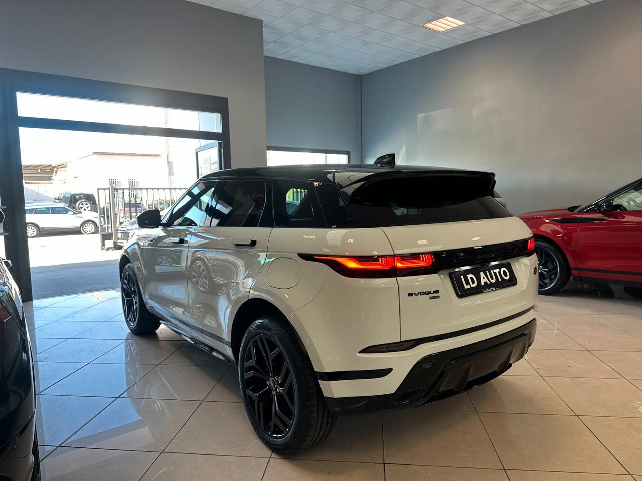 Land Rover Range Evoque 1.5 I3 PHEV 300 CV AWD Auto R-Dynamic HSE