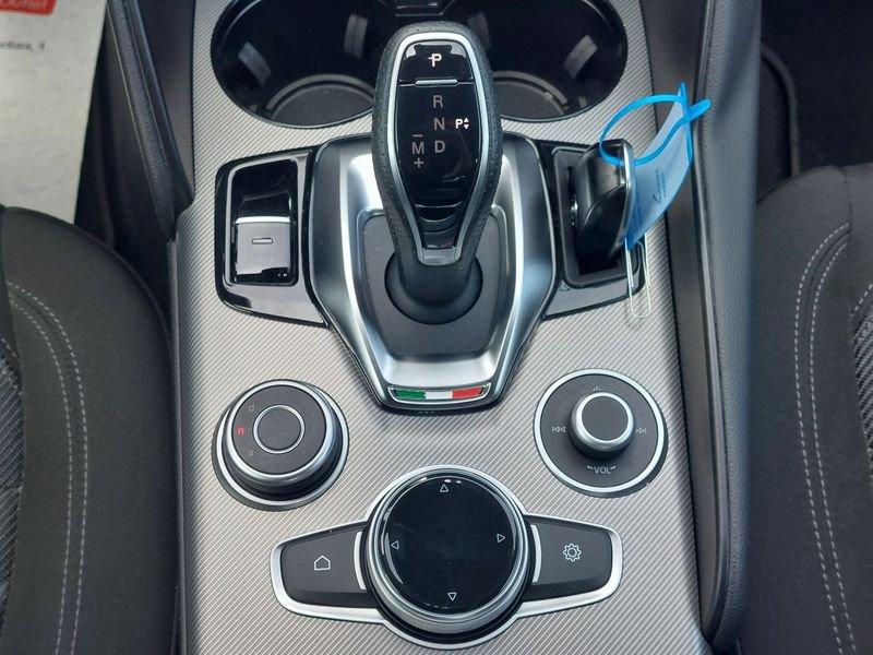 Alfa Romeo Giulia Giulia 2.0 Turbo 280 CV AT8 AWD Q4 Sprint