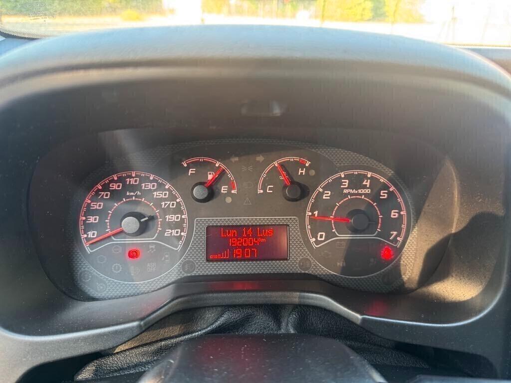 Fiat 2017 Qubo 1.4 8V 77 CV Lounge Natural Power