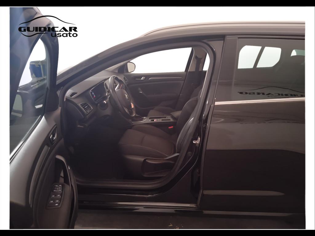 RENAULT Megane IV 2020 Sporter - Megane Sporter 1.5 blue dci Busines