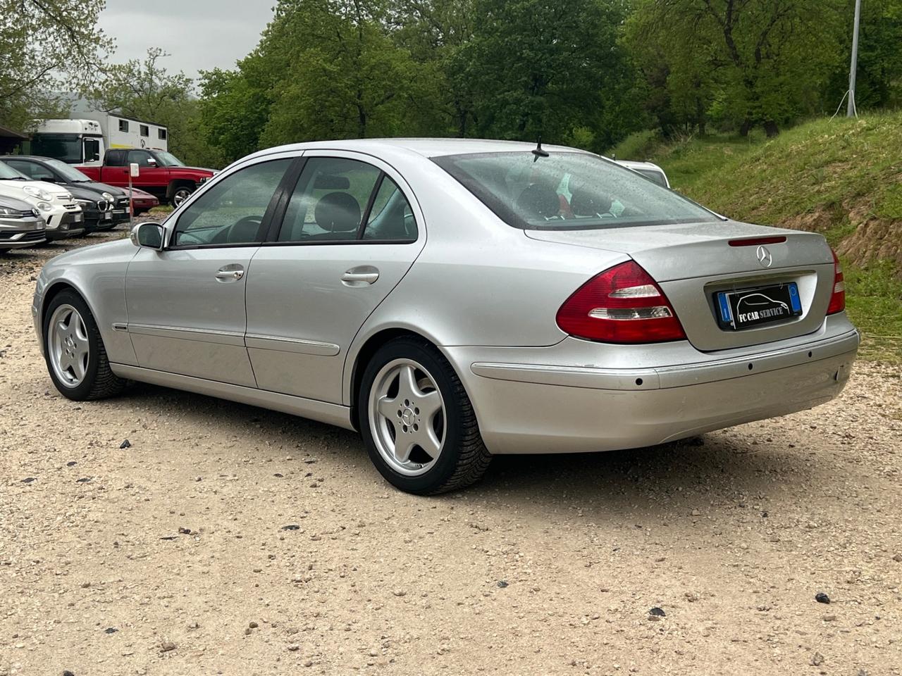 Mercedes-benz E 240 GPL Elegance