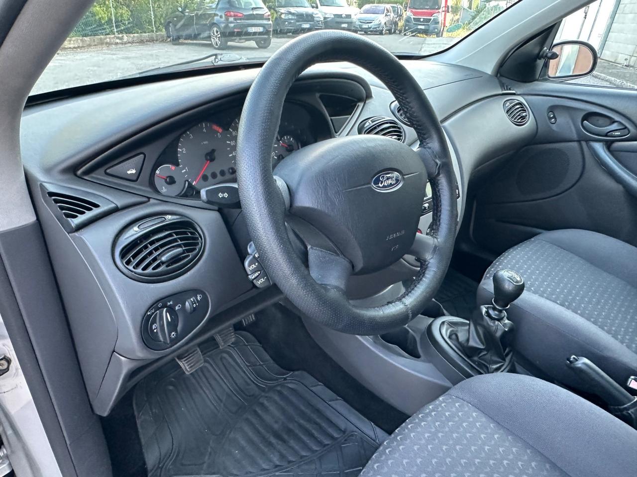 Ford Focus 1.8 TDCi (100CV) cat 5p. Zetec 97000km