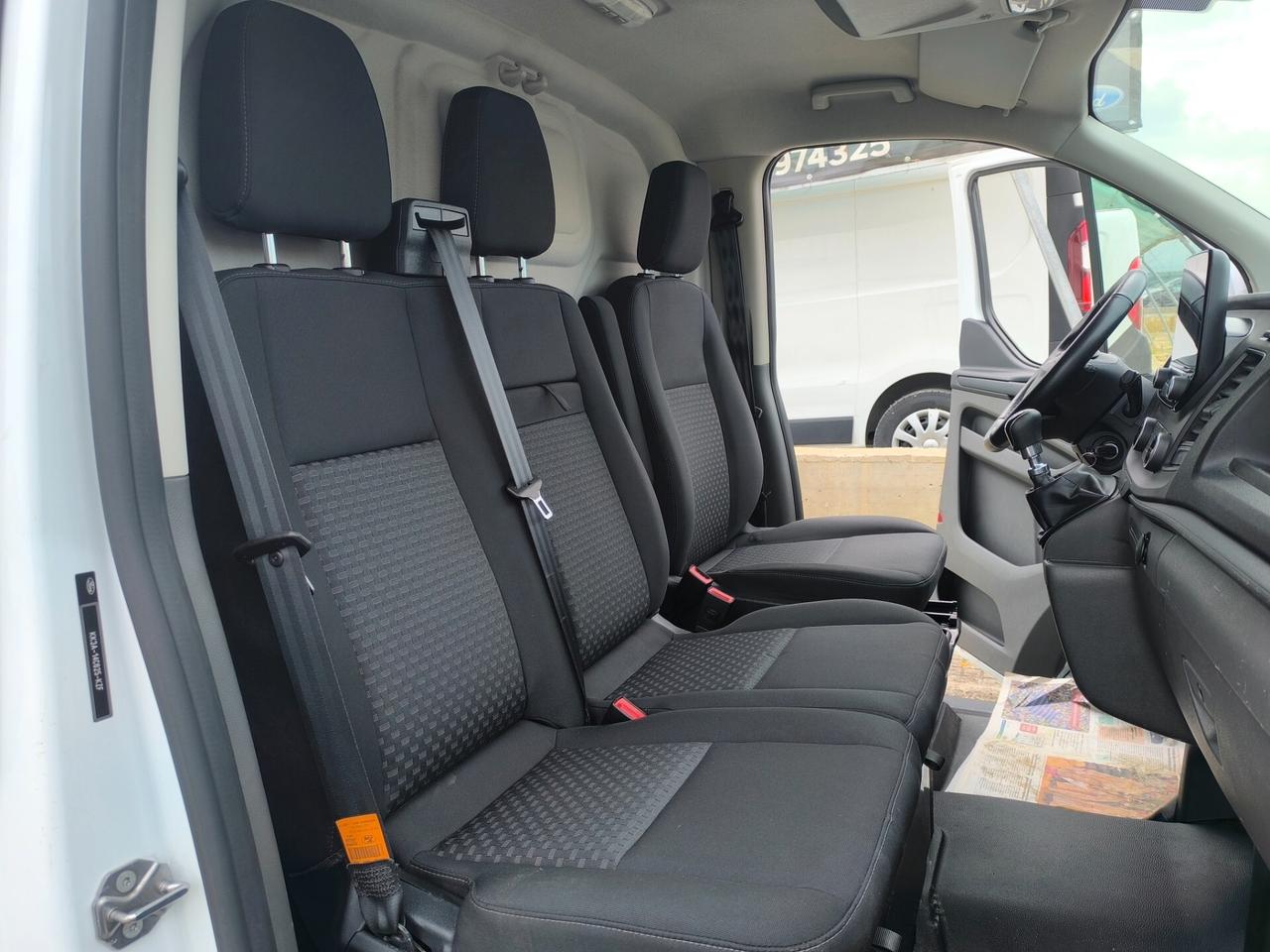 FORD TRANSIT CUSTOM 2.0 DIESEL 130cv L1H2 TETTO ALTO KM 86.000 LED/NAV/RETROCAMERA