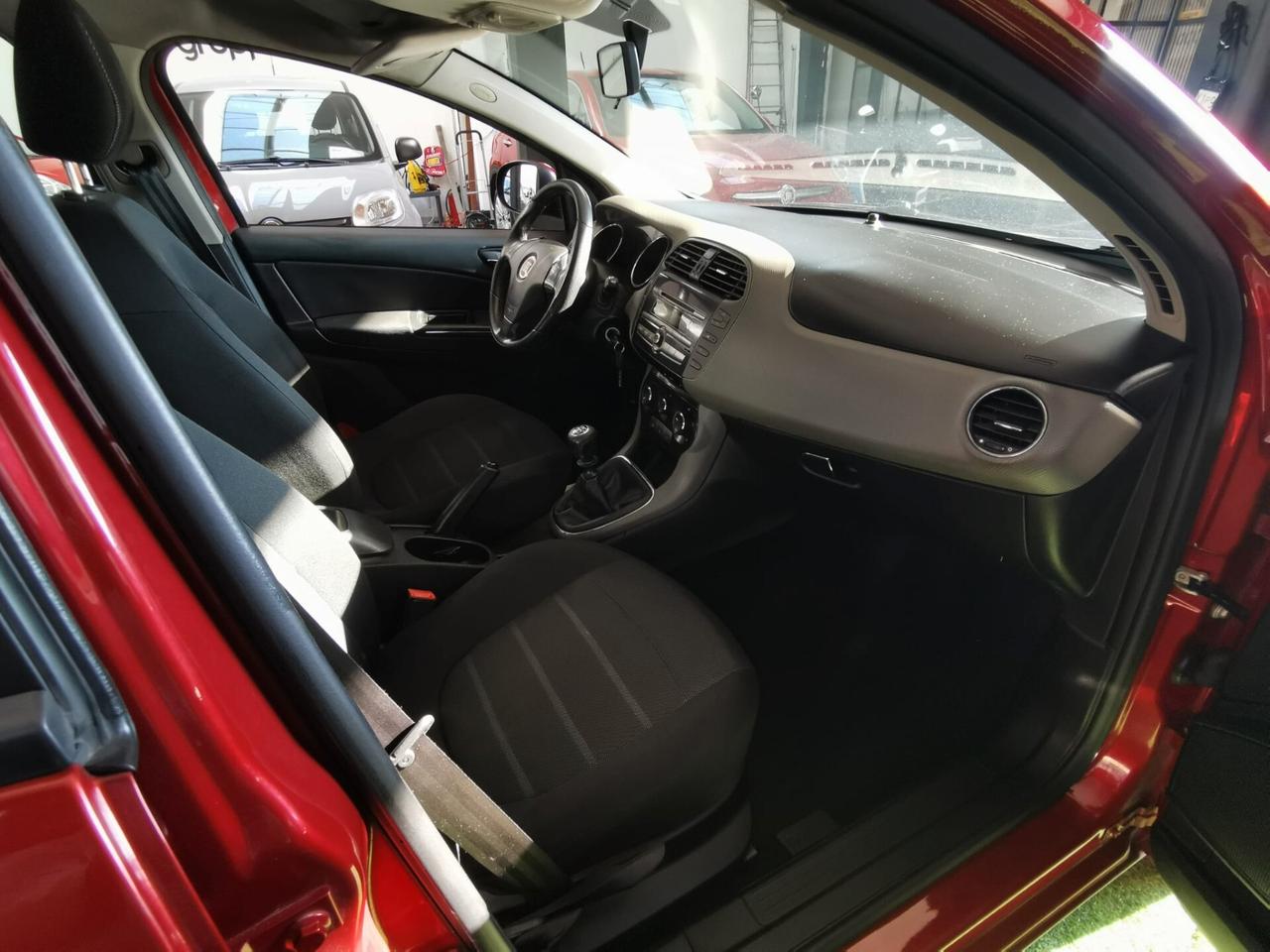 Fiat Bravo 1.6 MJT 120cv EURO 5 GANCIO TRAINO GARANZIA 12 MESI