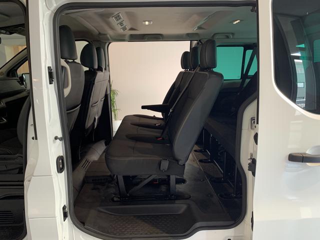 RENAULT Trafic TRUCKS 2T8 2.0 dCi 150CV PC-TN Combi Red Edition