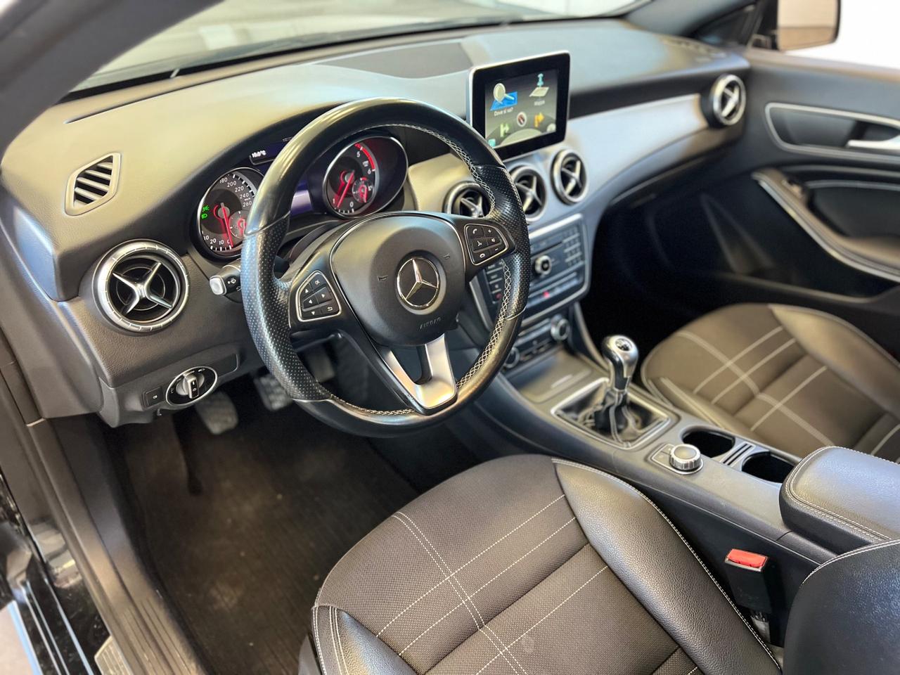 Mercedes-benz CLA 180 CLA 180 CDI Premium