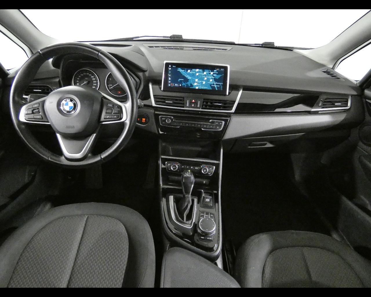 BMW Serie 2 A.T. (F45) - 218d Active Tourer Advantage