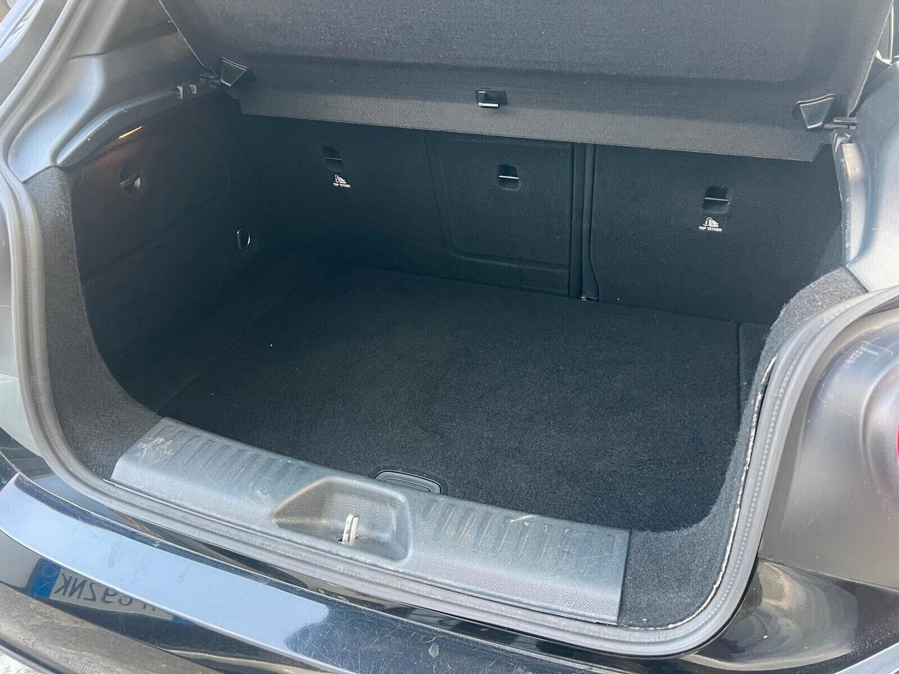 MB CLASSE A 180D AUTOM PREMIUM NEOP UNIPROP