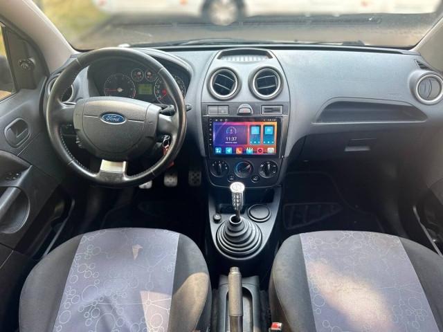 Ford Fiesta GOMME NUOVE!