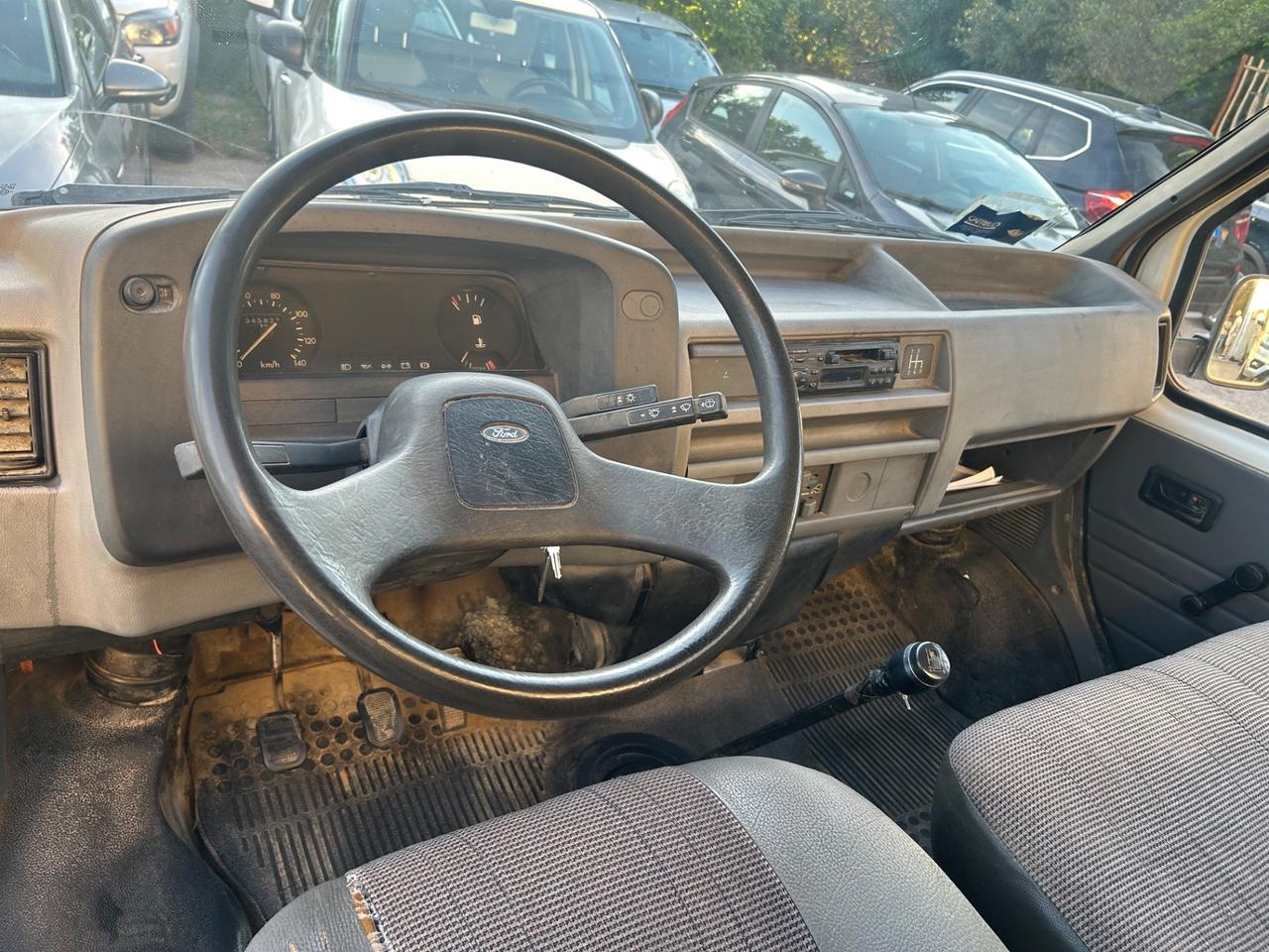 Ford Transit 2.5 Diesel Cassone fisso