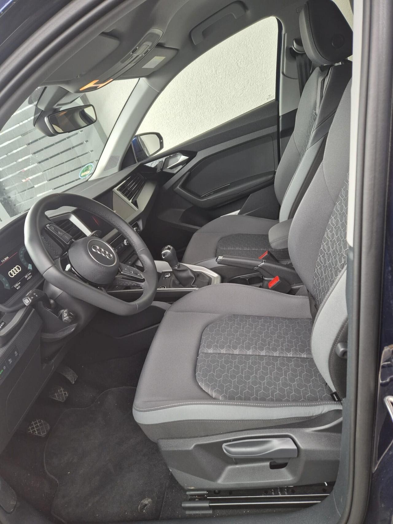 Audi A1 allstreet 30 TFSI Business