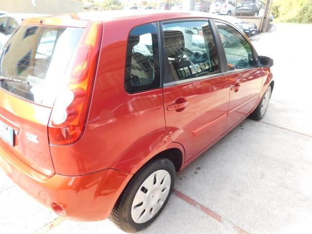 Ford Fiesta 1.4 TDCi 5p. Ghia