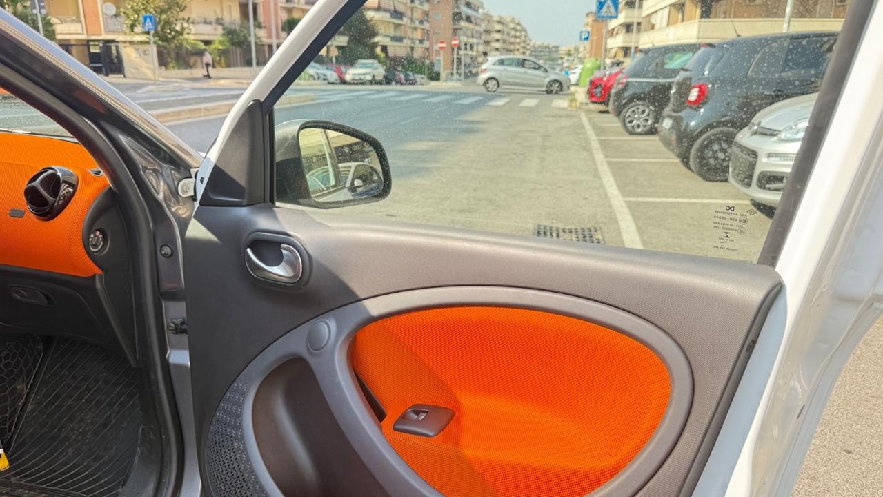 Smart ForFour 90 0.9 Turbo Passion LED NAVI CAR PLAY PDC CERCHI 15 BLUETOOTH