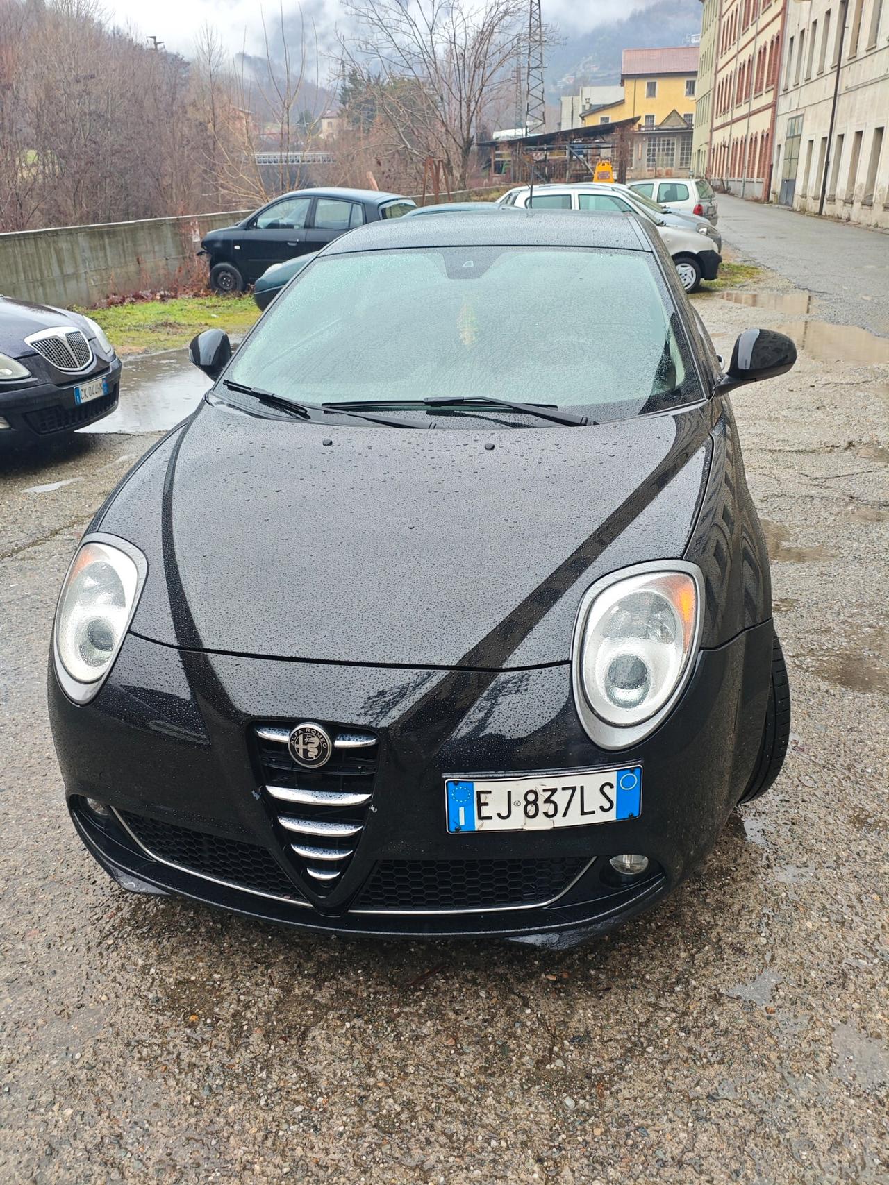 Alfa Romeo MiTo 1.4 105 CV M.air S&S Distinctive Sport Pack