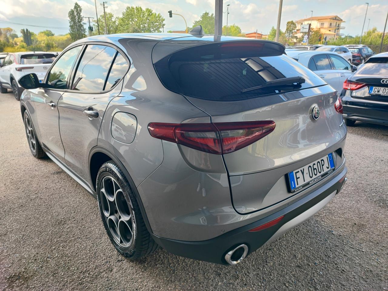 Alfa Romeo Stelvio 2.2 Turbodiesel 160 CV AT8 RWD Sport-Tech