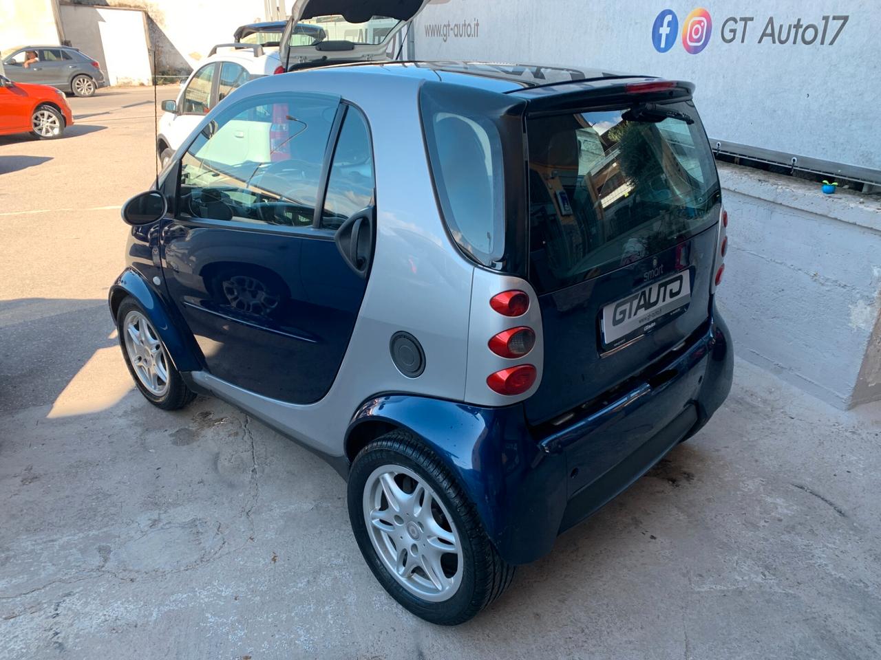 Smart 700 Coupé Passion
