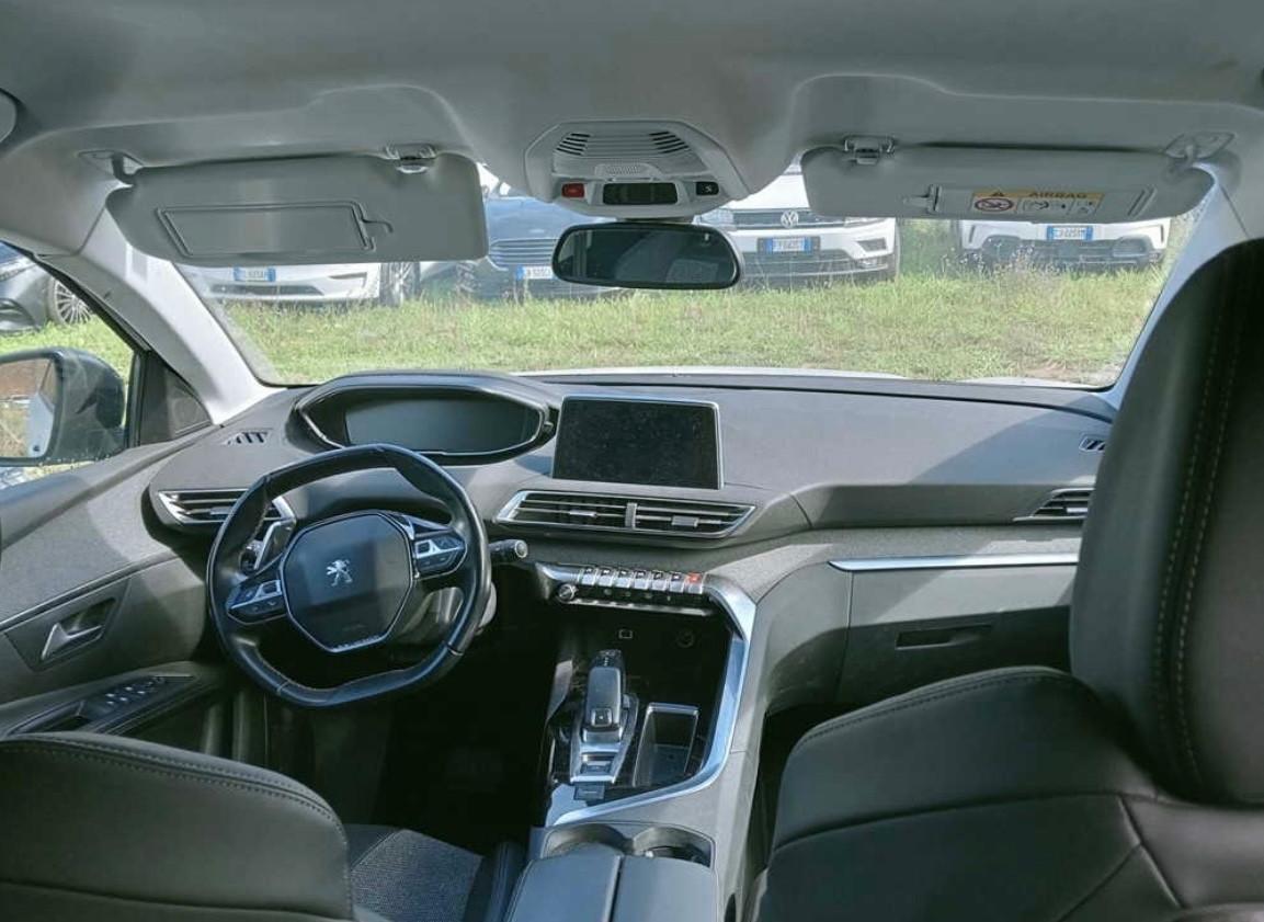 Peugeot 5008 BlueHDi 130 S&S EAT8 Active Business