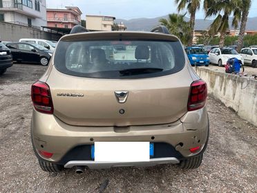 Dacia Sandero Stepway 0.9 TCe Turbo GPL 90 CV S&S Comfort