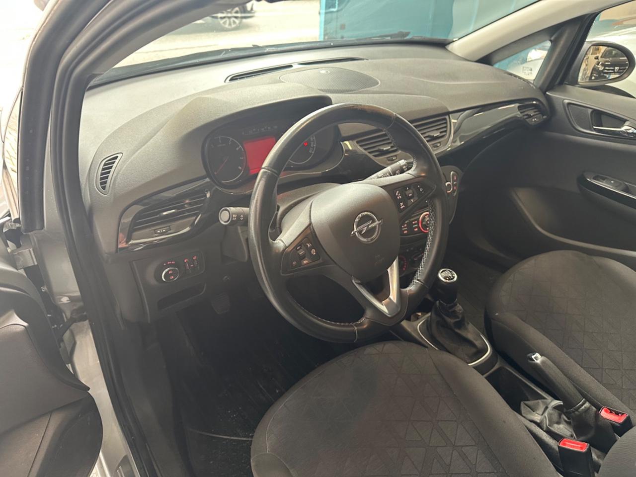Opel Corsa 1.2 5 porte Black Edition - NO VINCOLO DI FINANZIAMENTO!
