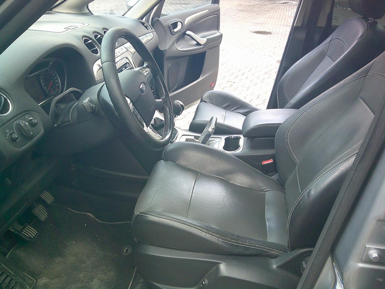Ford S-Max 2.0 TDCi 140CV Titanium DPF+Pelle+Tetto Panoramico