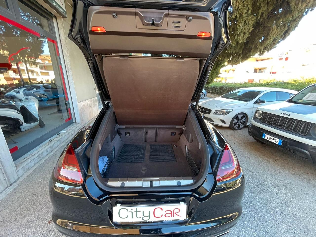 Porsche Panamera 3.0 Diesel Platinum Edition