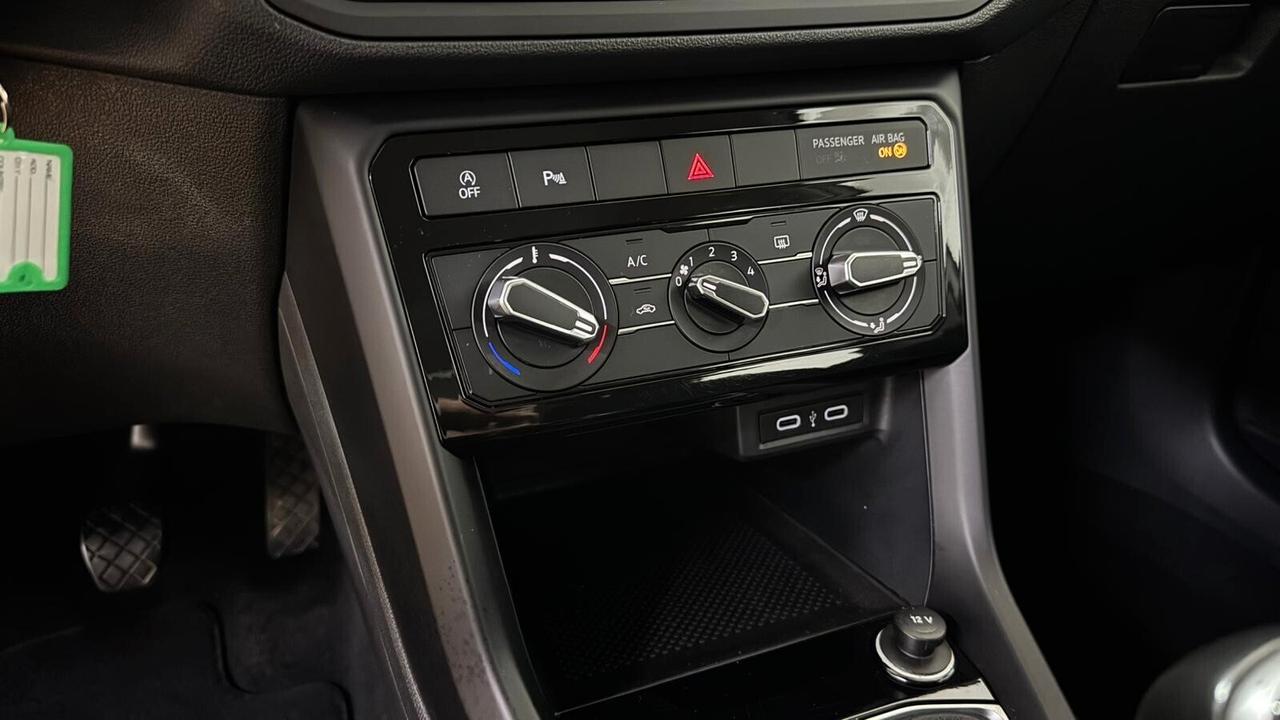 Volkswagen T-Cross 1.0 TSI Sport