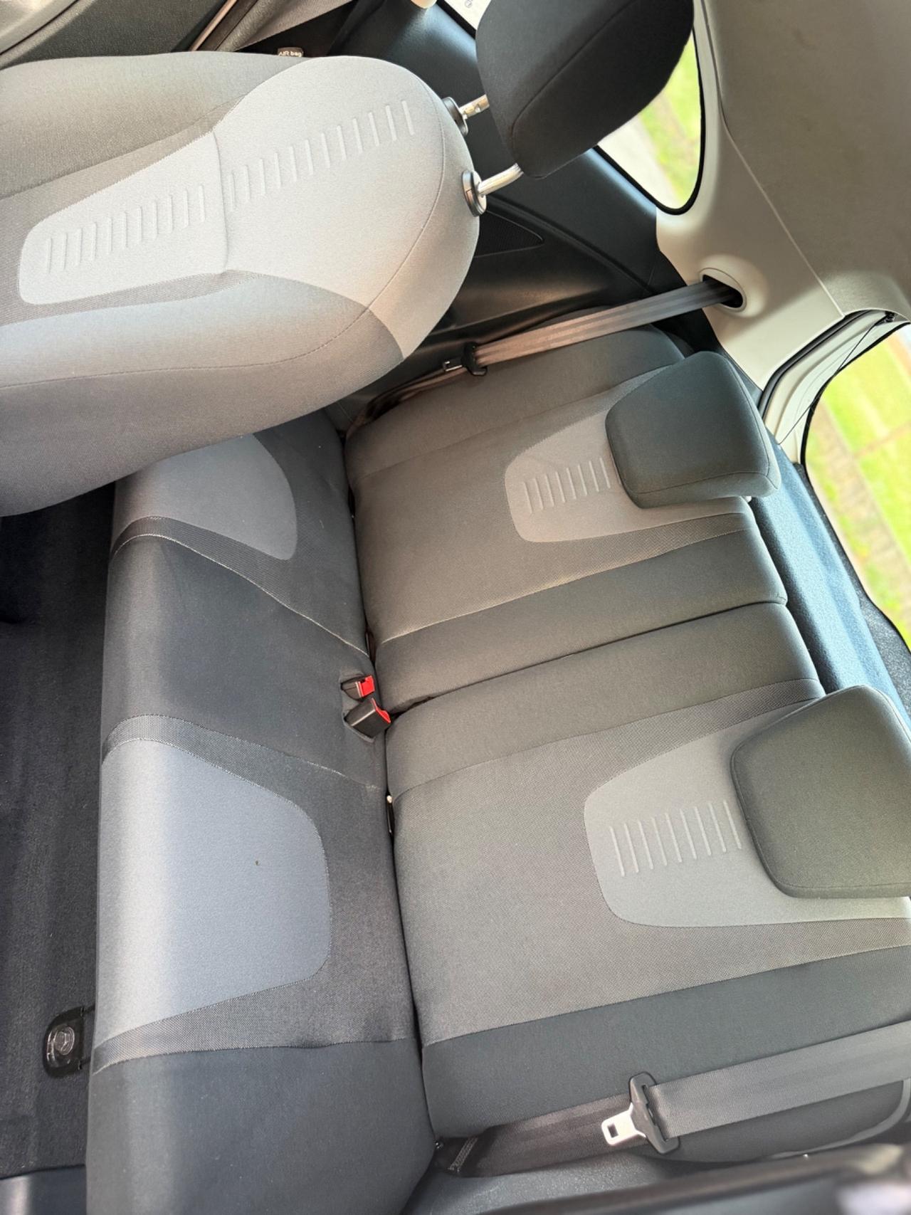 Ford Ka Ka+ 1.2 8V 69CV Titanium