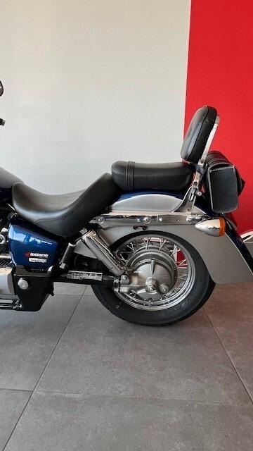 Honda Shadow 750 Silver/Blue