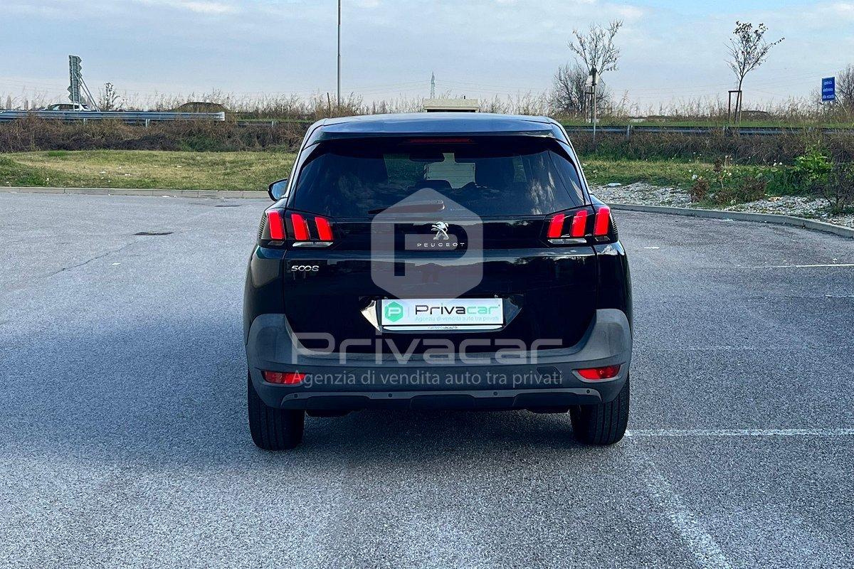 PEUGEOT 5008 BlueHDi 130 S&S EAT8 Business