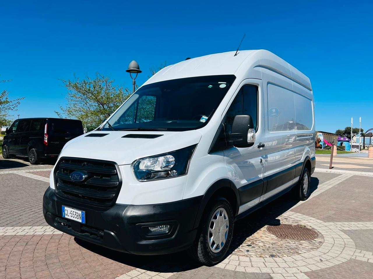 Ford TRANSIT 2.0 BLUEHDI 17CV L3H3 +IVA
