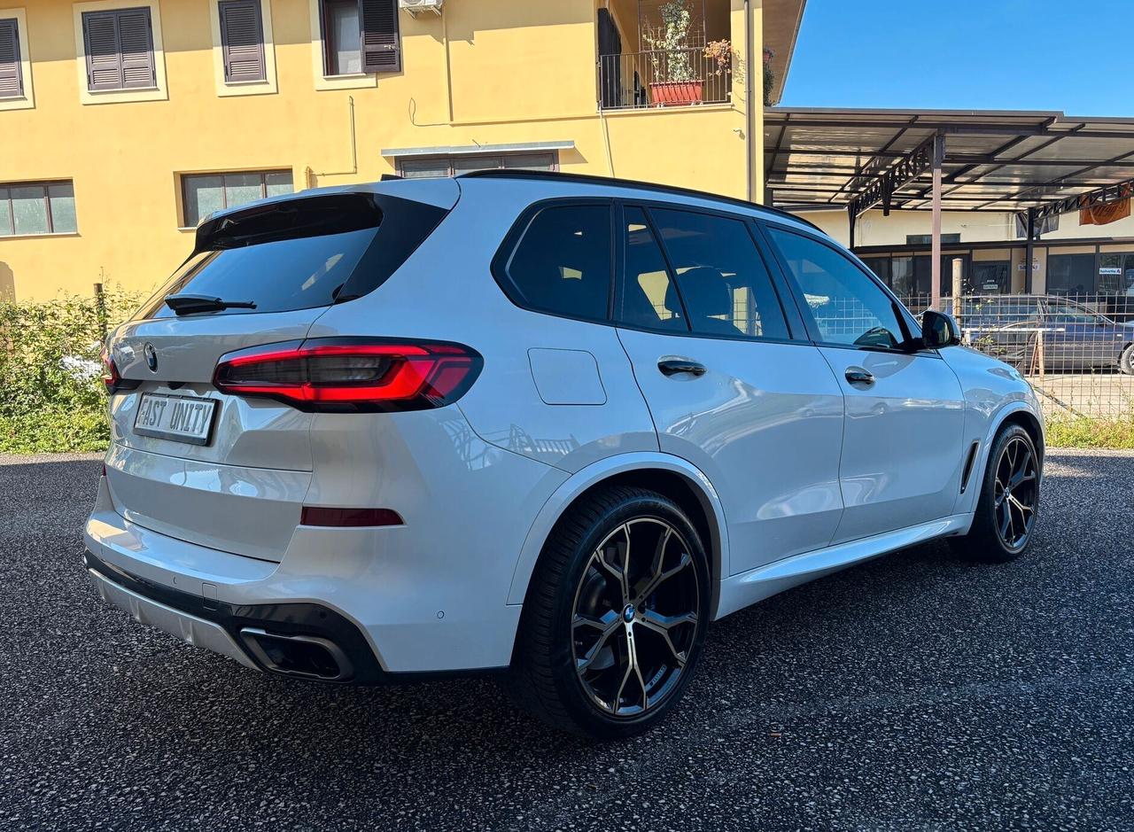 Bmw X5 M 50 d xDrive -Adaptive -Laser-HK-360°-Head-Up-Tetto-Memory Harman/K