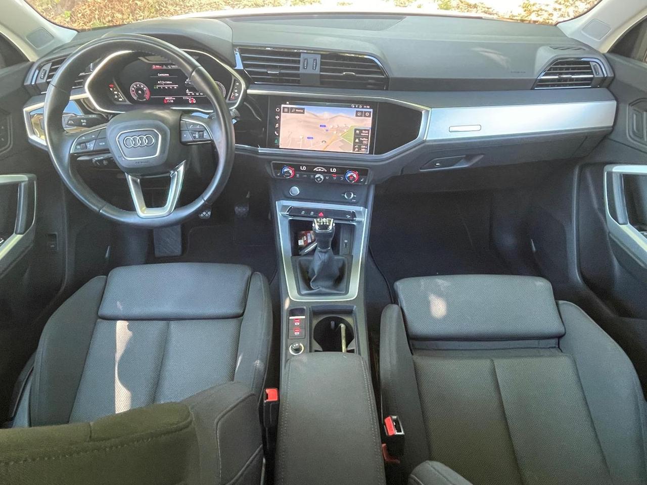Audi Q3 S Line 1.5 35 TFSI #11556