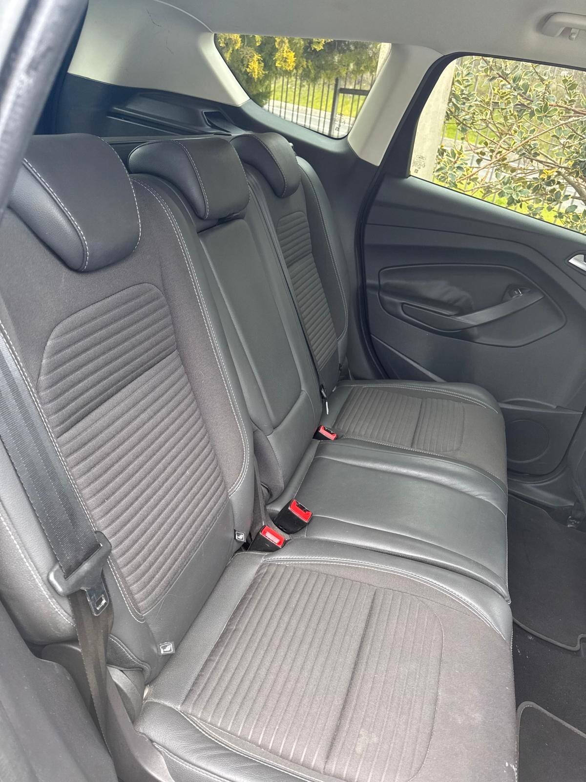 FORD KUGA 2.0 TDCI 150 4WD TITANIUM 2018