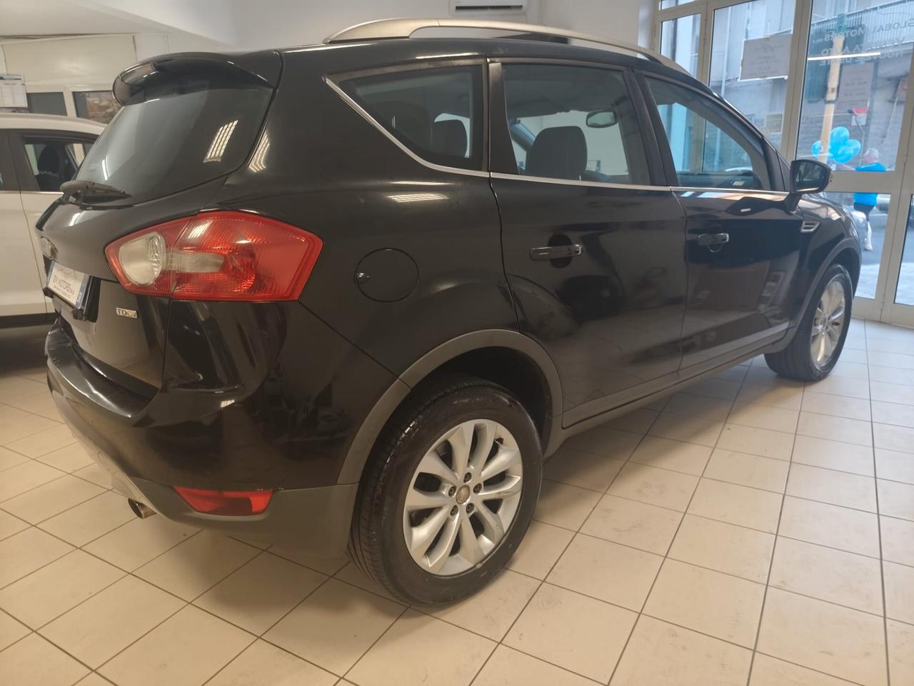 Ford Kuga 2.0 TDCi 136 CV 4WD Titanium DPF