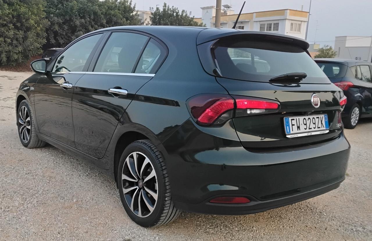 Fiat Tipo 1.6 Mjt S&S 5 porte Sport