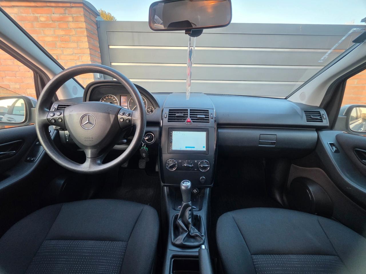 Mercedes-benz a Special Edition Sport neopatentati benzină