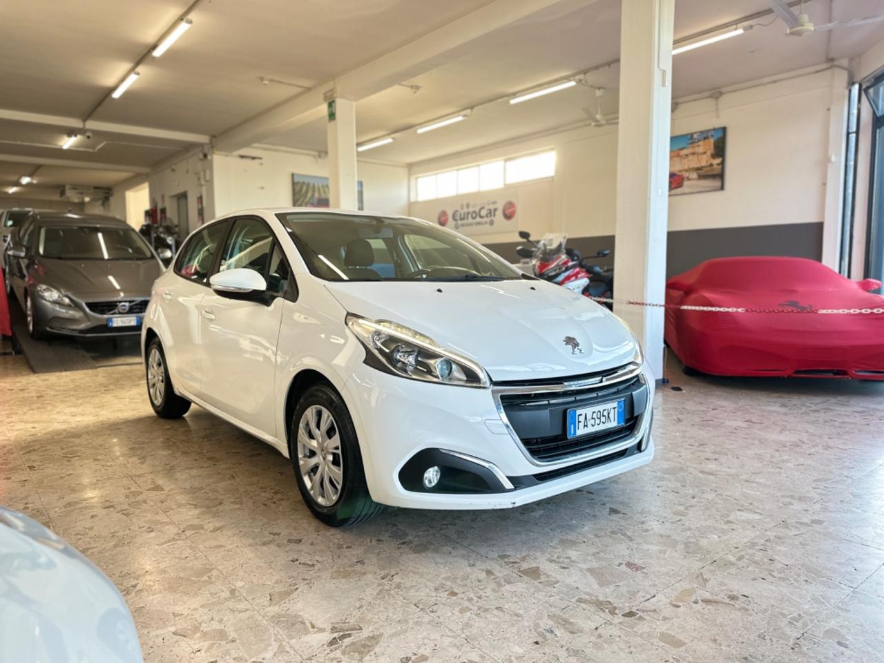 Peugeot 208 1.4 Bhdi 75cv Allure 07/2015 Neopatentato Euro 6