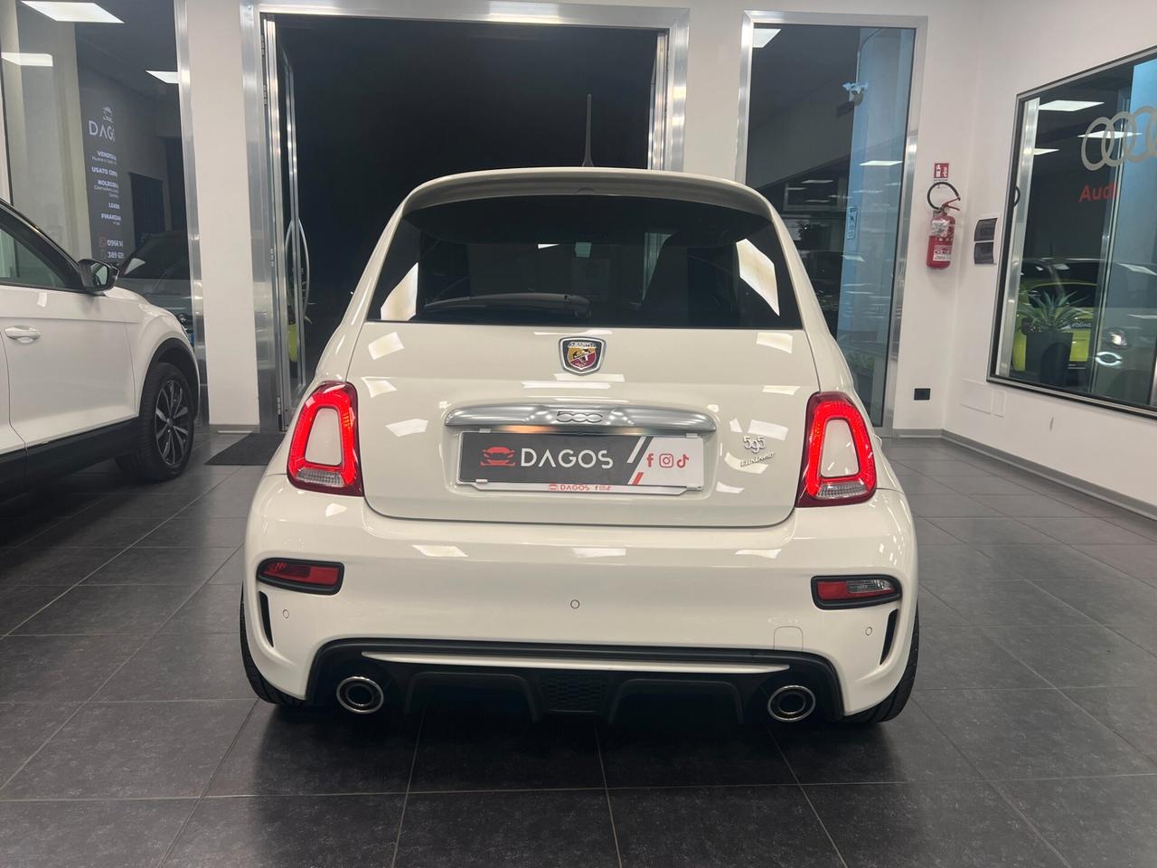 Abarth 595 TURISMO 1.4 Turbo T-Jet 165 CV