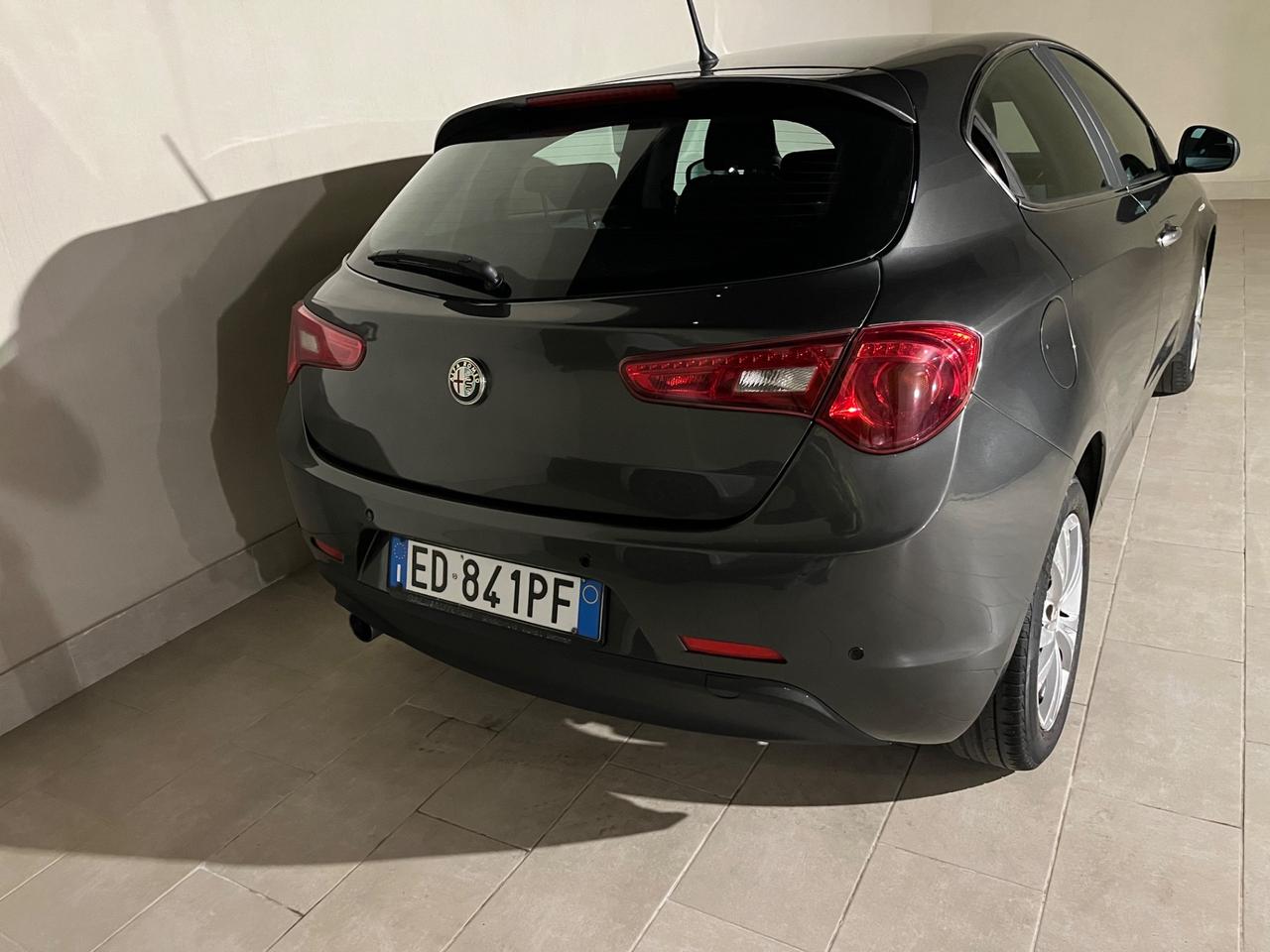 Alfa Romeo Giulietta 1.6 JTDm-2 105 CV Progression