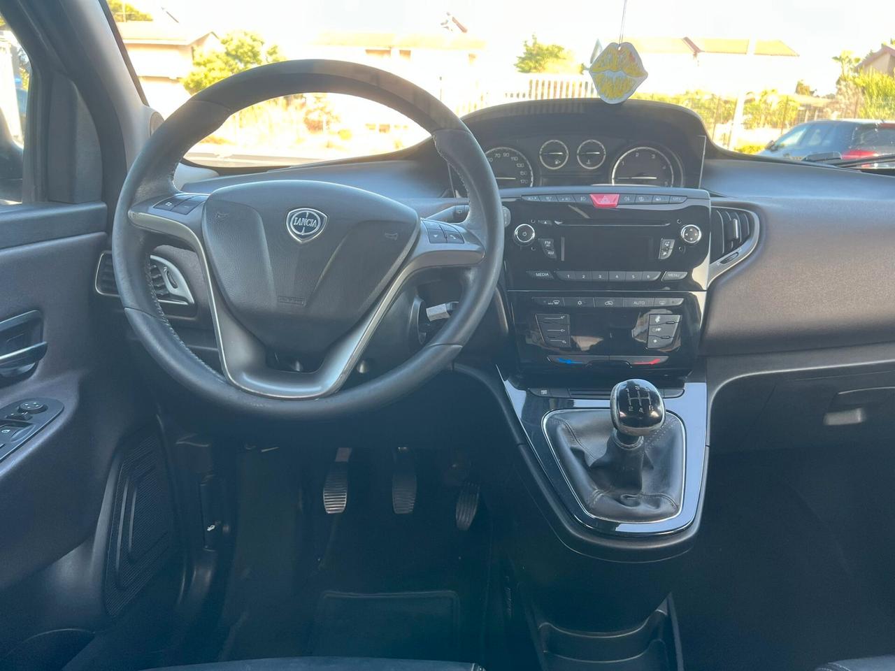 Lancia Ypsilon 1.3 MJT 16V 95 CV 5 porte S&S Gold