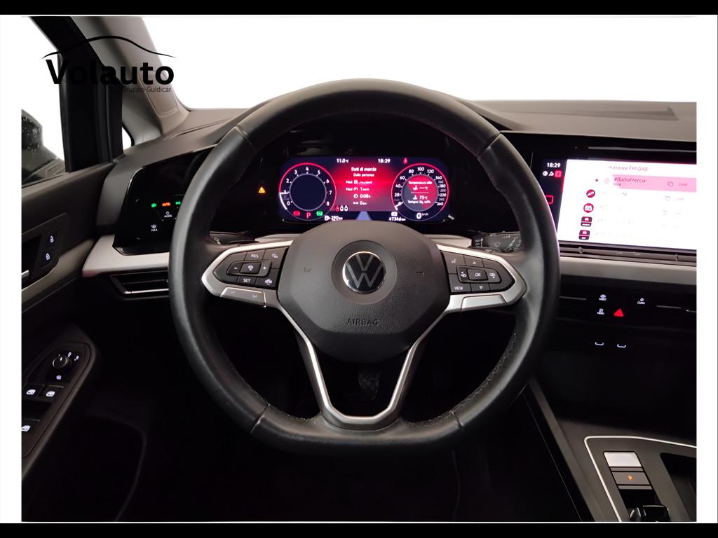 VOLKSWAGEN Golf VIII 2020 - Golf 1.0 etsi evo Life 110cv dsg