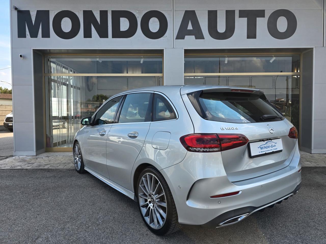 Mercedes B 180 d Aut. Premium Amg Line AMBIENTE LIGHT
