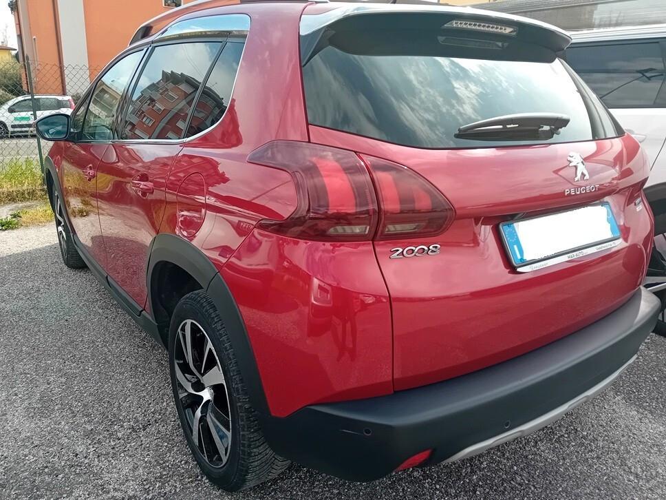 Peugeot 2008 BlueHDi 100 Allure